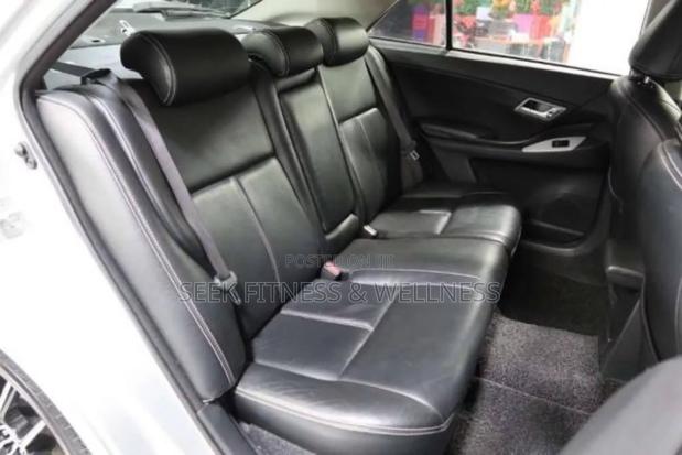 Toyota Premio 1.5 FWD 2010 Black
