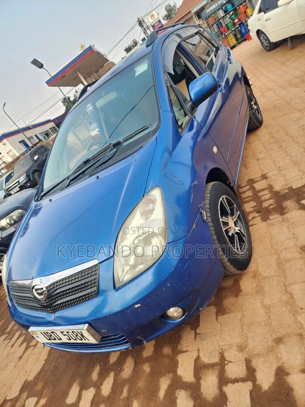 Toyota Corolla Spacio 2004 Blue