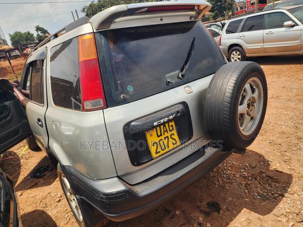 Honda CR-V 1999 Silver