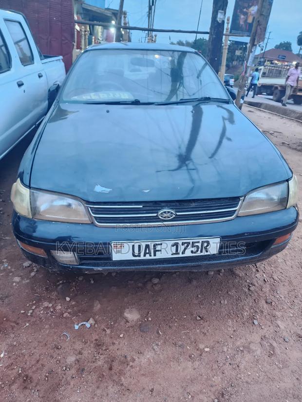Toyota Corona 1998 Black