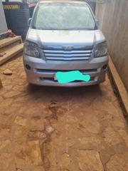 Toyota Noah 2005 Silver for sale