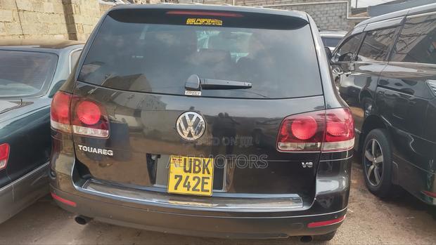 Volkswagen Touareg 2006 Black