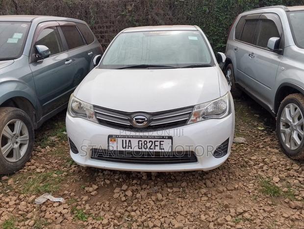 Toyota Axio 2013 White