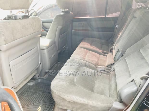 Toyota Land Cruiser 2002
