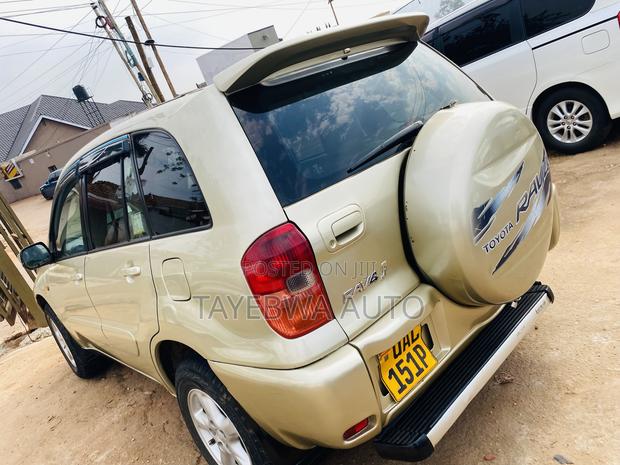 Toyota RAV4 Automatic 2000