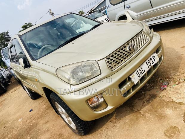 Toyota RAV4 Automatic 2000