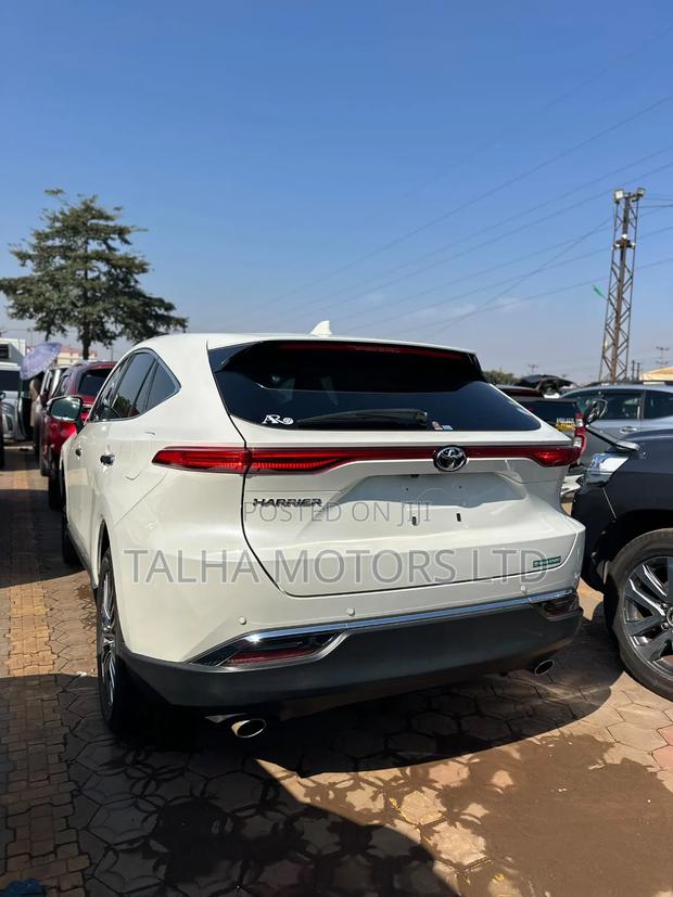 Toyota Harrier 2020 White