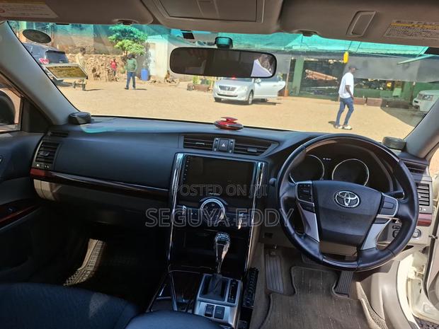 Toyota Mark X 2013 White