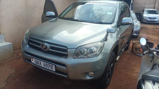 Toyota RAV4 2009