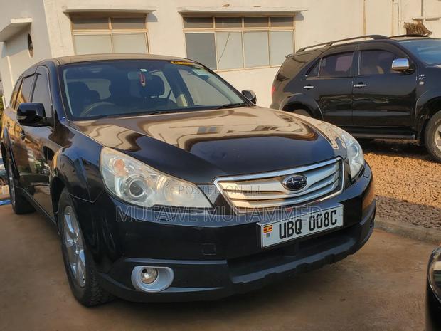Subaru Outback 2012 Black