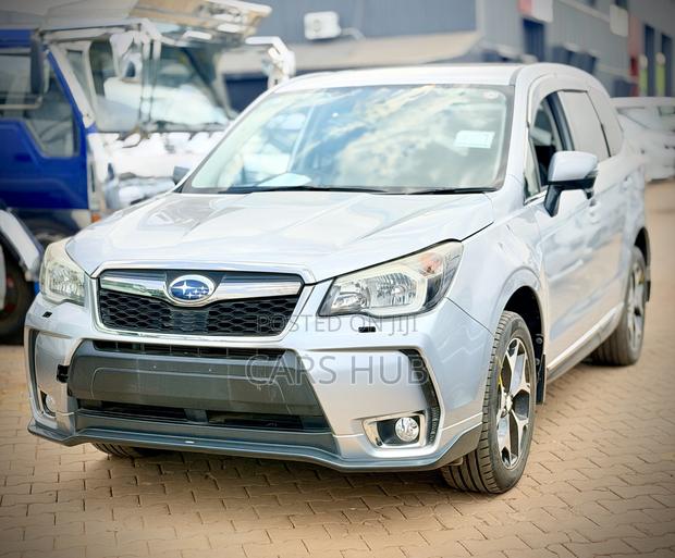Subaru Forester 2.0XT Premium 4dr SUV AWD (2.0L 4cyl Turbo CVT) 2014