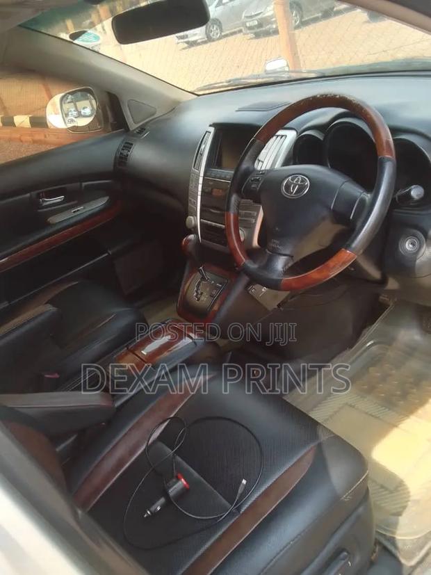 Toyota Harrier 2006 Silver