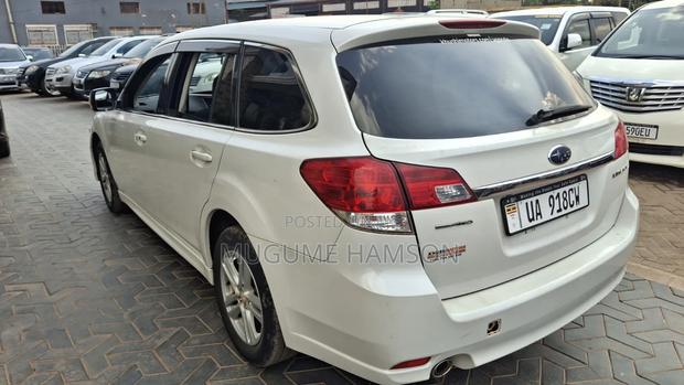 Subaru Legacy 2010 White