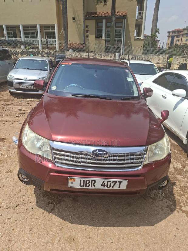 Subaru Forester 2010 Red