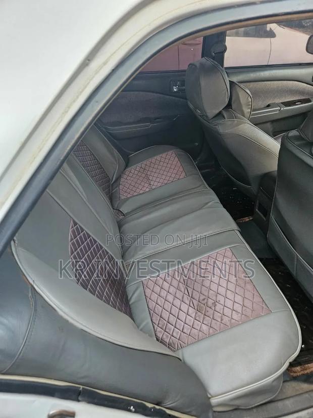 Toyota Premio 2002 Silver