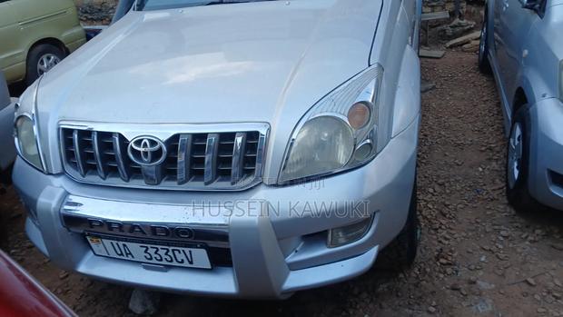 Toyota Land Cruiser Prado 2006 Silver