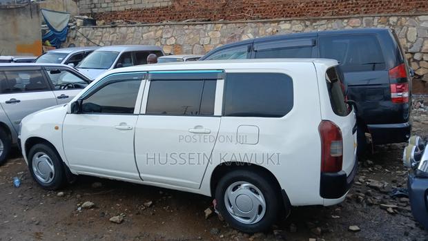 Toyota Probox 2004 White