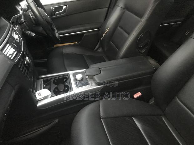 Mercedes-Benz E300 2012 Black