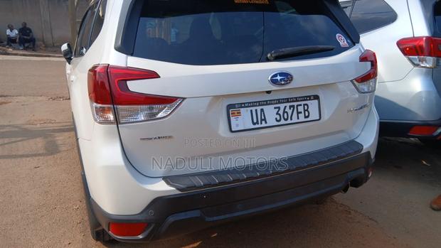 Subaru Forester 2018 White