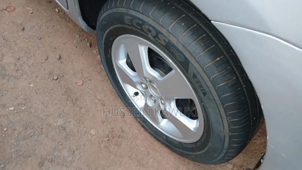 Toyota Wish 2004 Silver