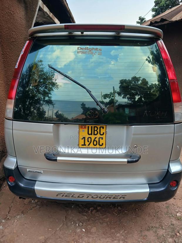 Toyota Noah 2.0 FWD (8 Seater) 2001 Silver