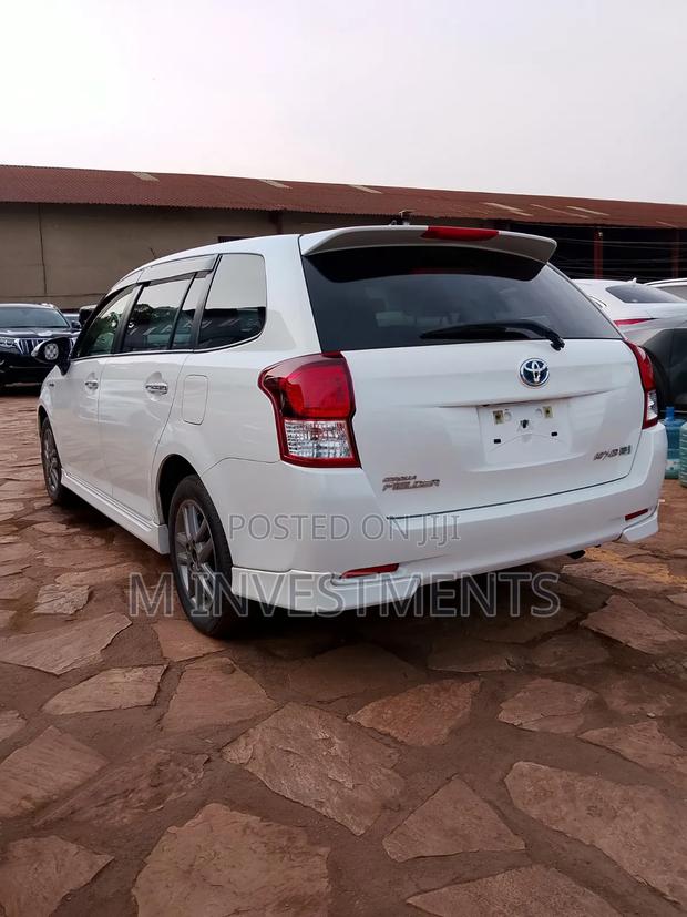 Toyota Corolla Fielder 2014 White