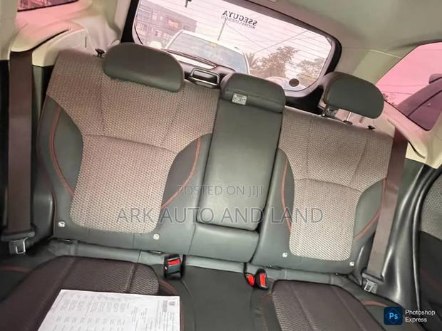 Subaru Forester 2019 Gray