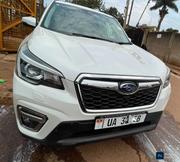Subaru Forester 2018 White for sale