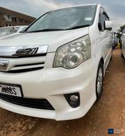 Toyota Noah 2011 White for sale