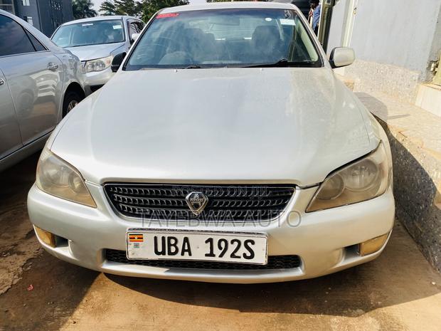 Toyota Altezza 2002 Silver