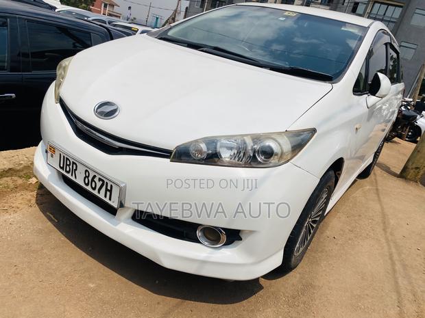 Toyota Wish 2010 White