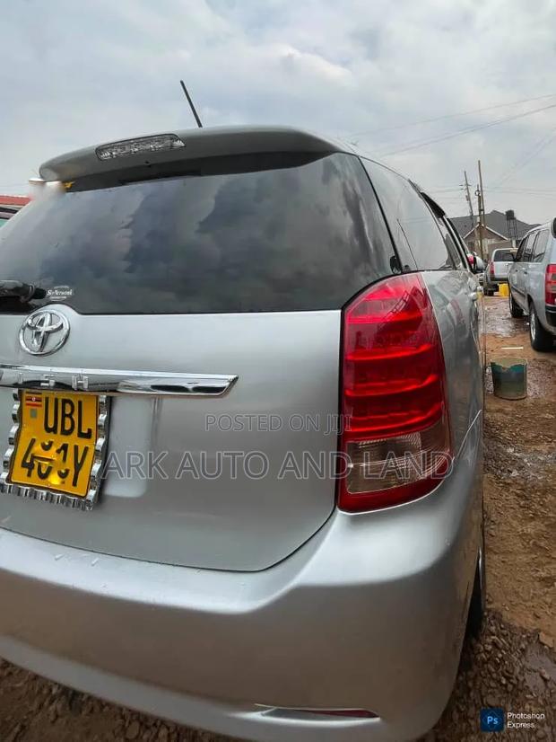 Toyota Wish 2008 Silver