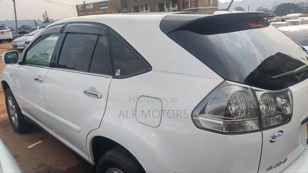 Toyota Harrier 2008 White
