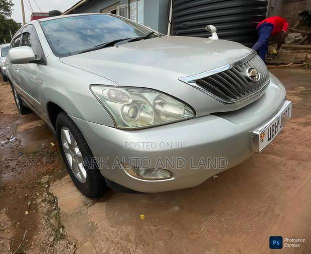 Toyota Harrier 2006 Gray
