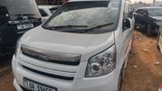 Toyota Noah 2011 White for sale