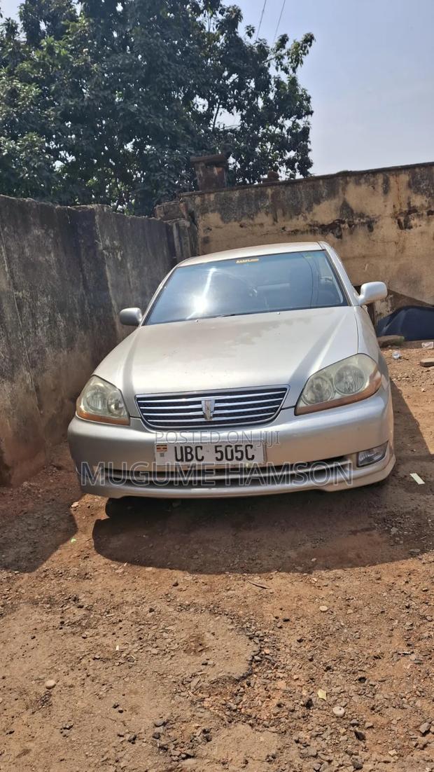 Toyota Mark II 2004 Silver