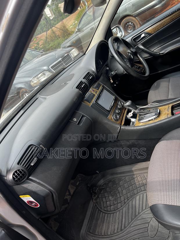 Mercedes-Benz C200 2004 Silver