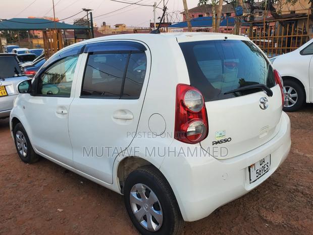 Toyota Passo 2010 White