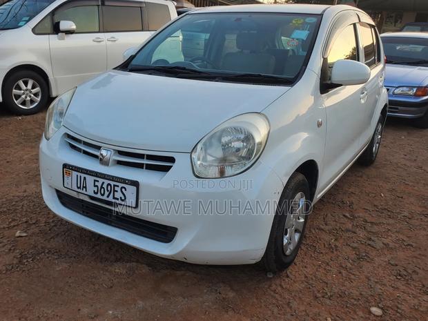 Toyota Passo 2010 White