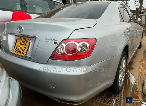 Toyota Mark X 2007 Silver