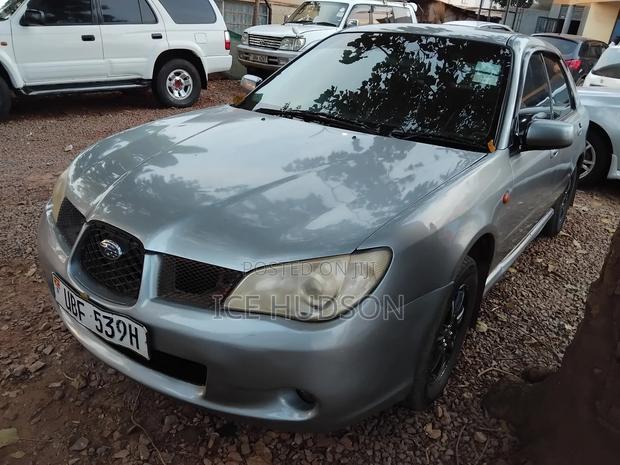Subaru Impreza 2005 Gray