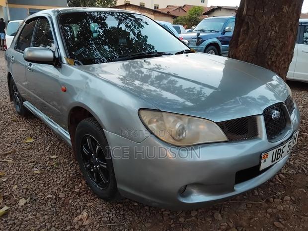 Subaru Impreza 2005 Gray