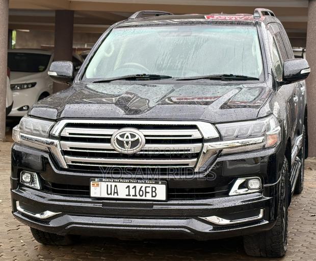 Toyota Land Cruiser 4.6 V8 ZX 2015