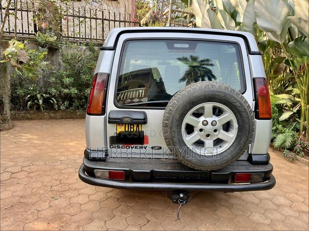 Land Rover Discovery Series II SE AWD 2002 Silver