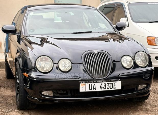 Jaguar S-Type 2.5 V6 2002 Black