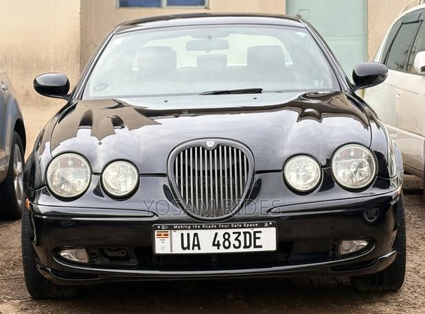 Jaguar S-Type 2.5 V6 2002 Black