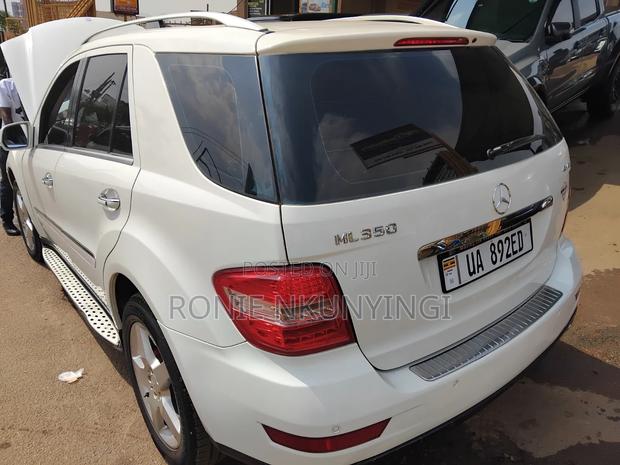 Mercedes-Benz M Class 2010 White