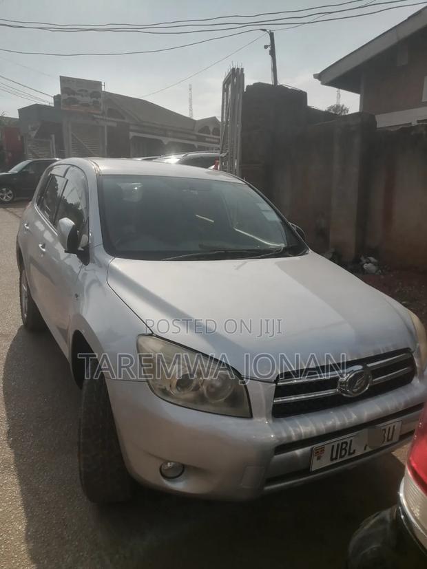 Toyota RAV4 2008 Silver