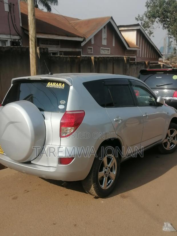 Toyota RAV4 2008 Silver