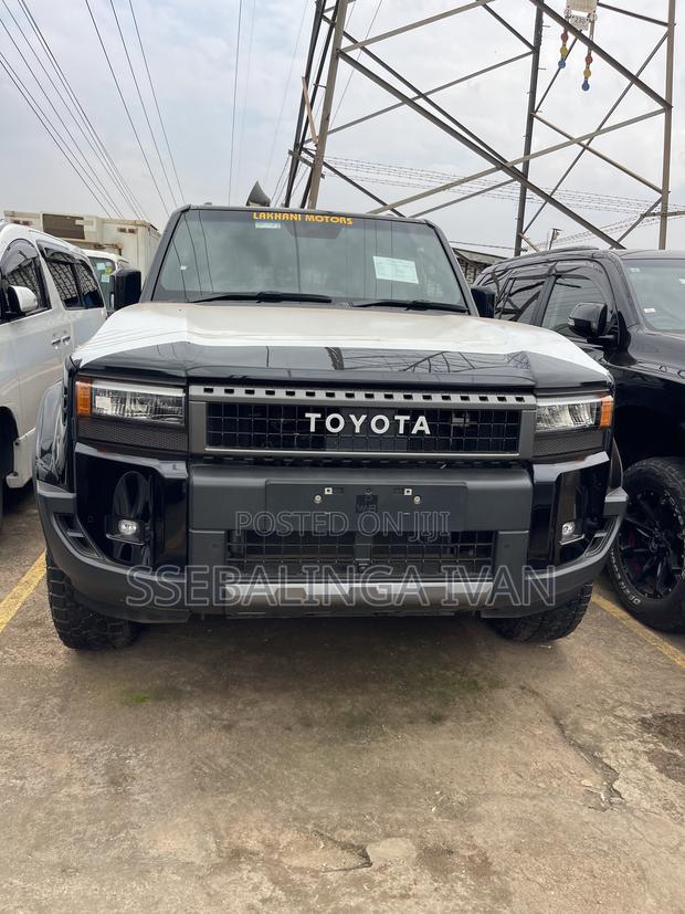 New Toyota Land Cruiser Prado 2025 Black